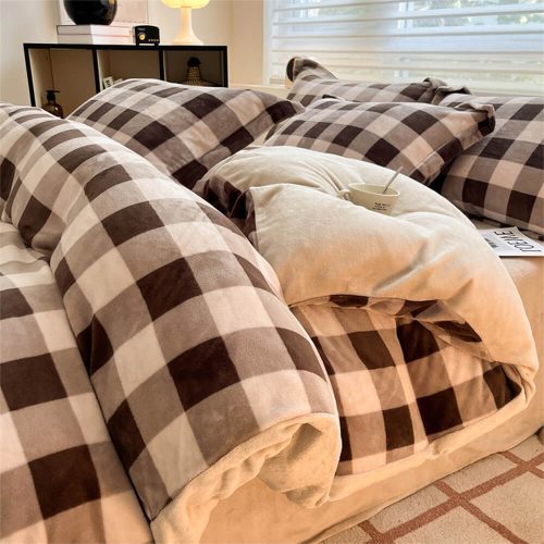 Anti Static Cozy Plaid Milk Velvet Bed Sheet Set 11