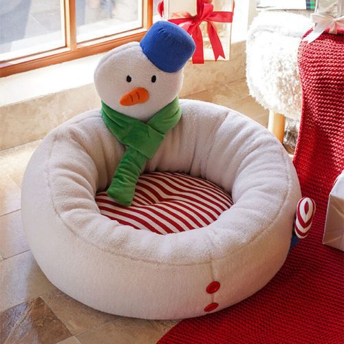 Christmas Snowman Shaped Cosy Cat Bed9