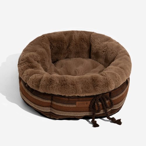 ClassicJacquardPlushDonutDogBed SnuggleDen 1 cda878ce fcb9 4f8e ad51 dcf2175f516b