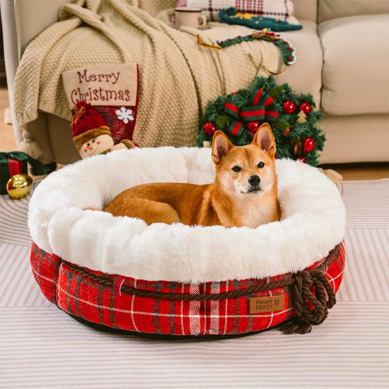 ClassicJacquardPlushDonutDogBed SnuggleDen 2