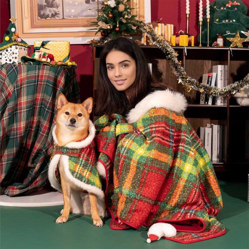 ClassicPlaidWarmthHuman DogPoncho FestiveCompanions 17 c8e80d8d 55b4 4047 beb4 3e9ead290c51