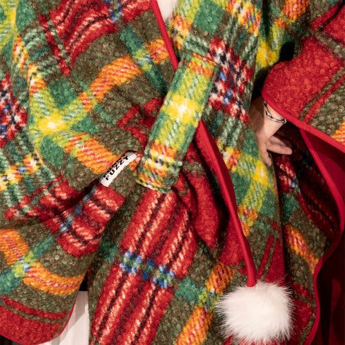 ClassicPlaidWarmthHuman DogPoncho FestiveCompanions 2