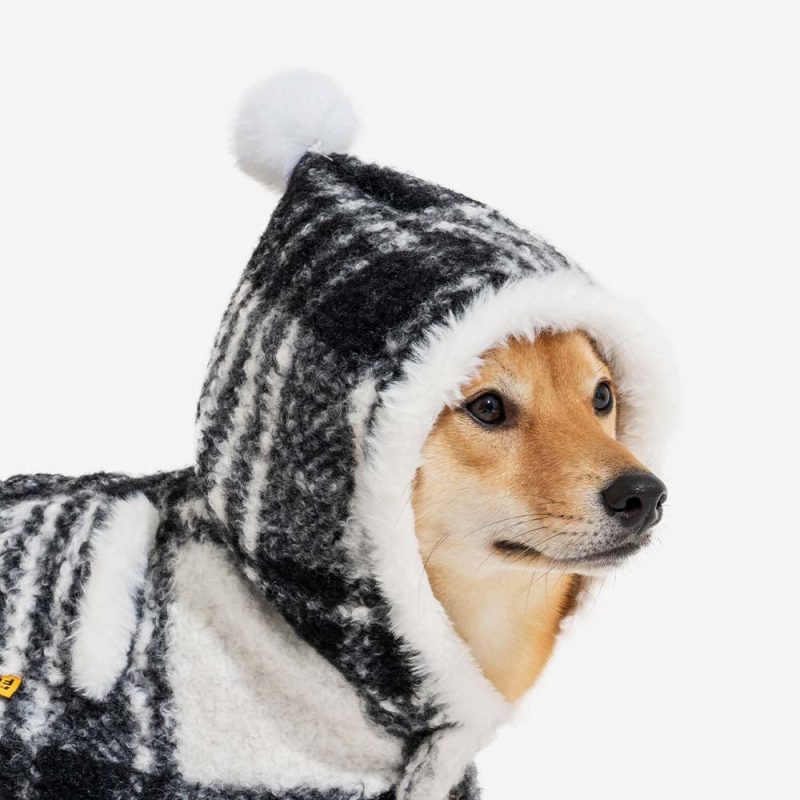 ClassicPlaidWarmthHuman DogPoncho FestiveCompanions 9