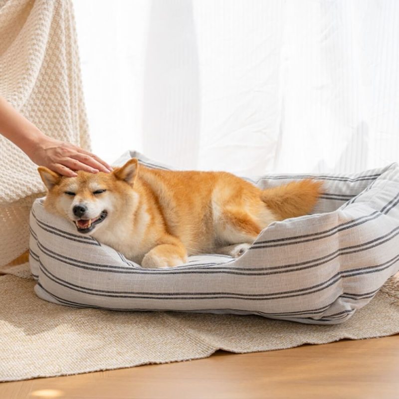 ClassicStripeAllSeasonsBreathableDogBed 9