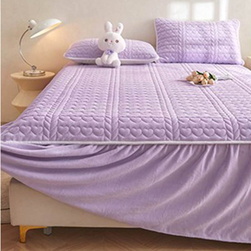 CreamyMilkVelvetQuiltedBedSheetSet 11