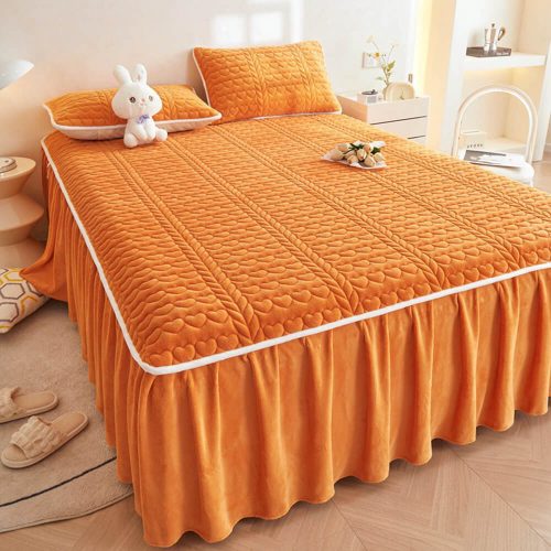 CreamyMilkVelvetQuiltedBedSheetSet 20