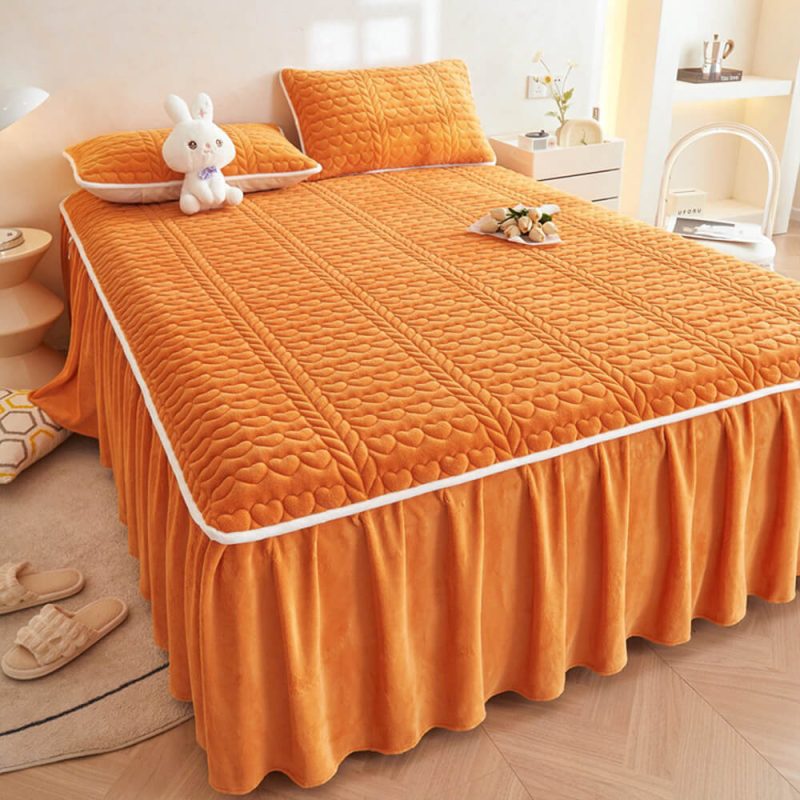 CreamyMilkVelvetQuiltedBedSheetSet 20