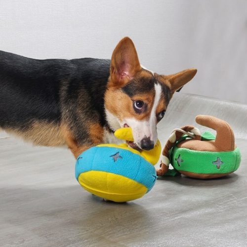 CurlingPuzzleDogInteractiveToyTreatDispenserToy 9