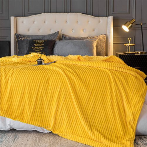 Double sided Milk Velvet Sofa Bed Blanket4 1 900x 422cd891 eada 4408 8acc b8c2187c9c32