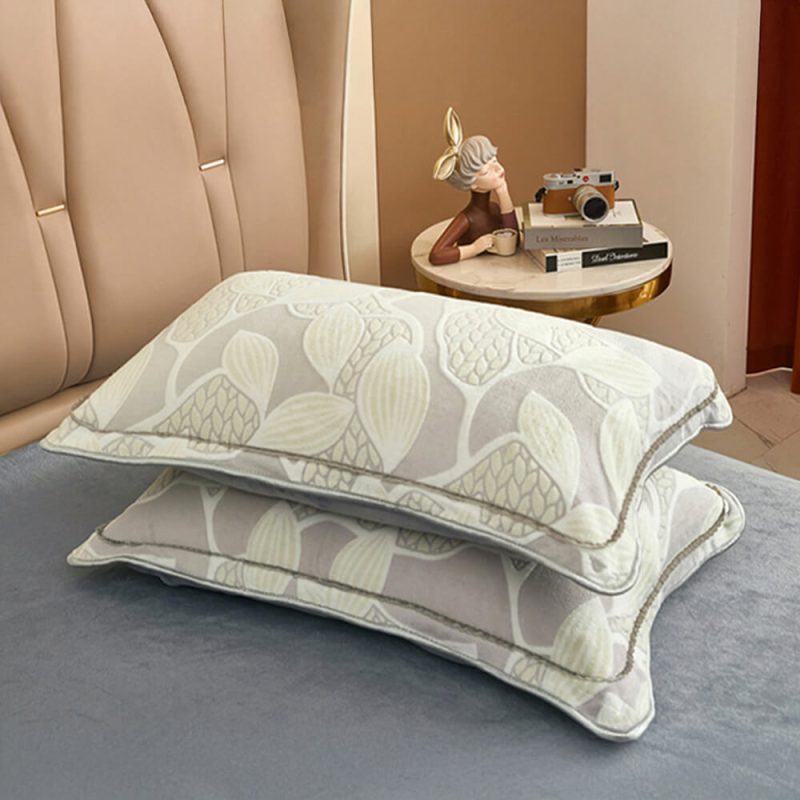 ElegantBotanicalPatternMilkVelvetBedSheetSet 11