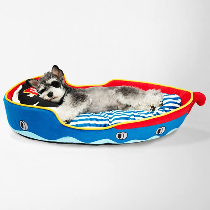 FUNNYFUZZYDeluxeSpaciousPirateShipSoftWashableDog CatBed 4