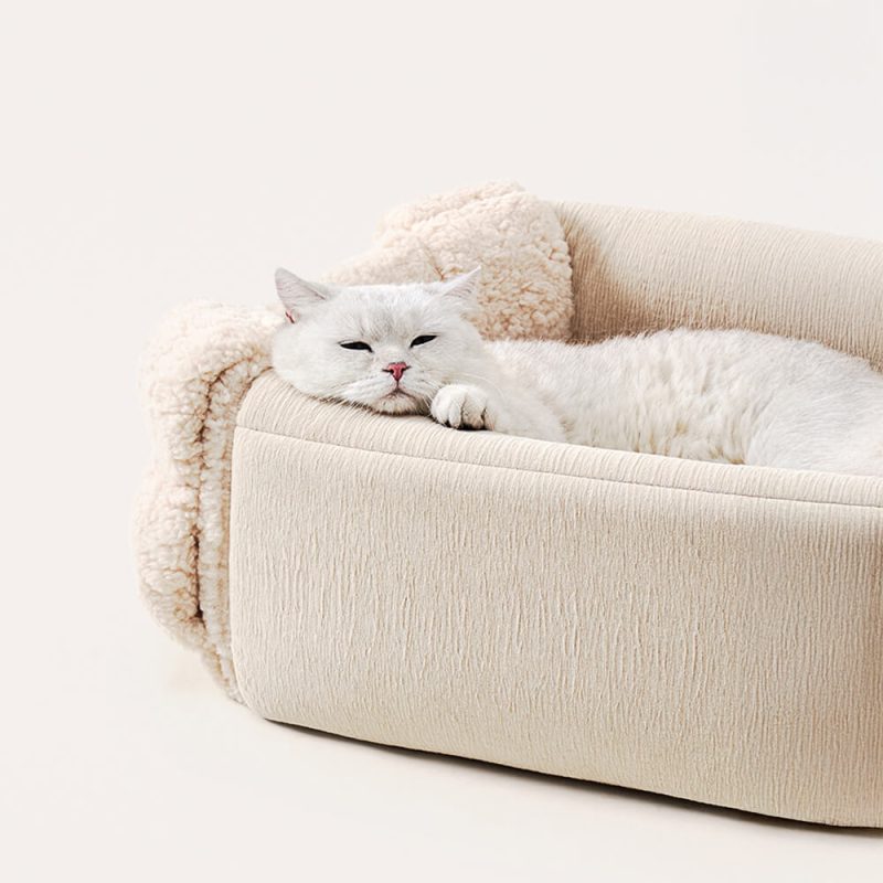 FUNNYFUZZYHandwovenDesignCozySquareConvertibleSpaceCatBed 2