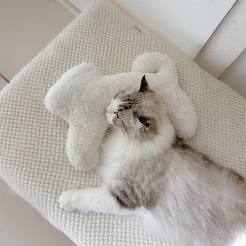 FUNNYFUZZYNordicStyleCatShapeFluffySoftNeckSupportPetPillow 9