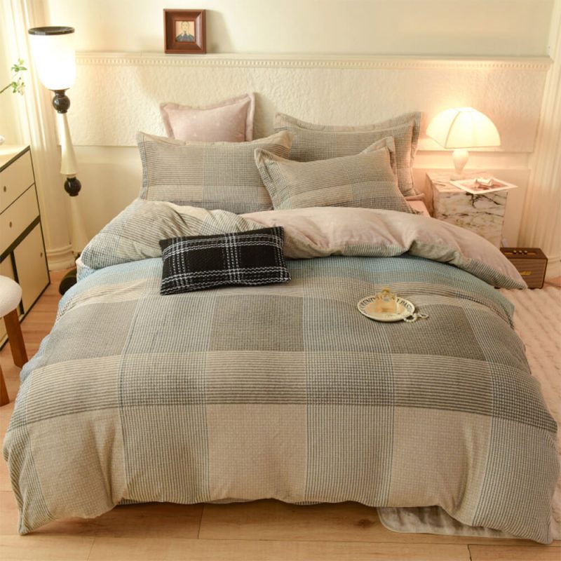 FUNNYFUZZYStripedCoralFleeceSoftTexturedWarmBedSheetSet 13