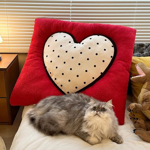 FUNNYFUZZYStripedHeart ShapedCozyComfortDog CatMat 12