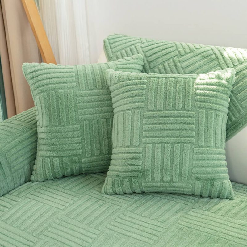 FUNNYFUZZYStripedTexturedPlushNon slipCouchCover 14