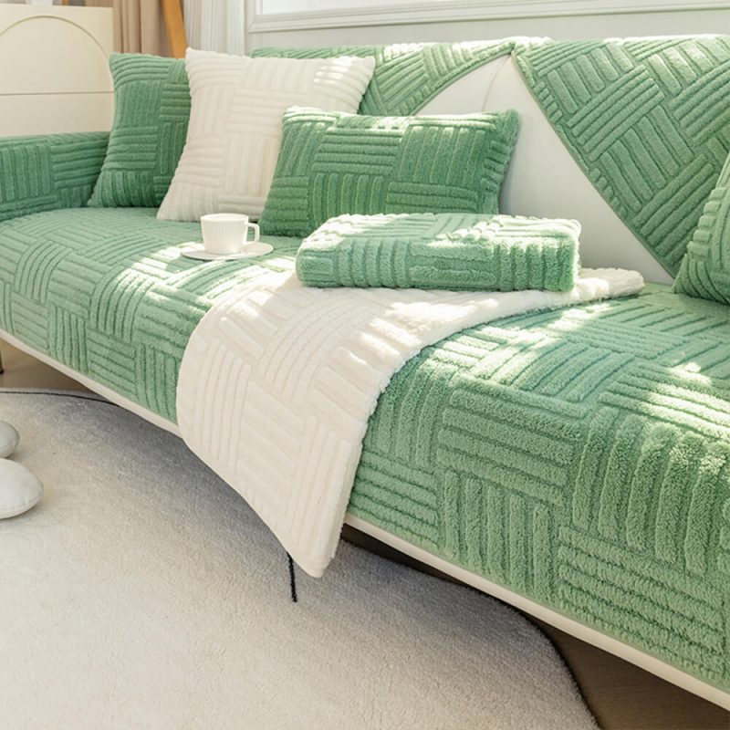 FUNNYFUZZYStripedTexturedPlushNon slipCouchCover 2