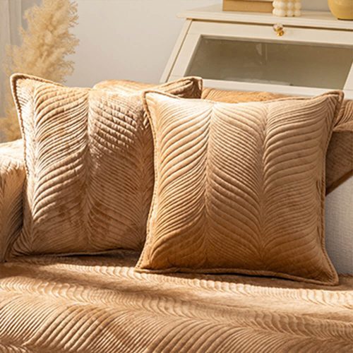 FUNNYFUZZY Leaf Patterned Plush Warm Non Slip Couch Cover 14