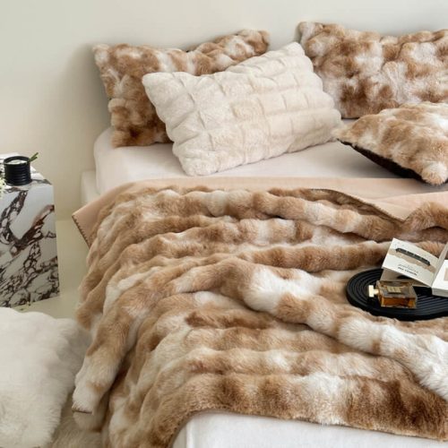 FauxFurLuxuryThickPlushPetThrowBlanketHumanBlanket 10