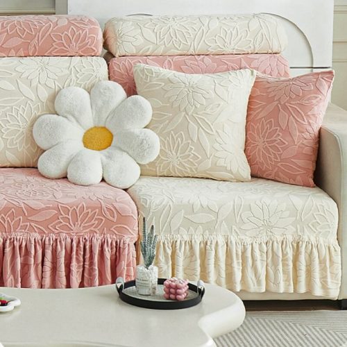 FullWrapFlowerCozyVelvetSofaProtectorCouchCover 6