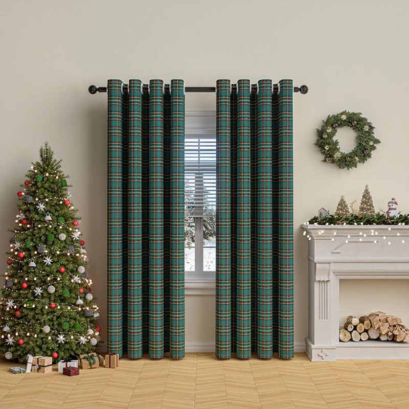 FunnyFuzzyClassicPlaidChristmasDecorativeSemi BlackoutCurtains 13