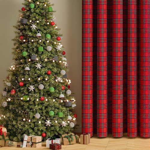 FunnyFuzzyClassicPlaidChristmasDecorativeSemi BlackoutCurtains 4