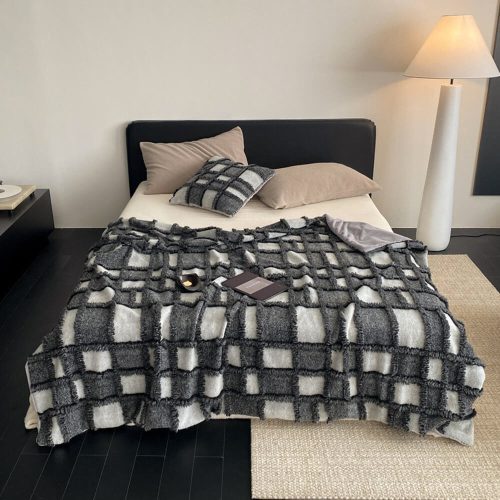 FunnyFuzzyClassicPlaidCozyBeddingThrowBlanket 18