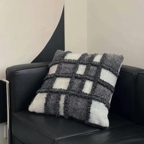 FunnyFuzzyClassicPlaidCozyBeddingThrowBlanket 9