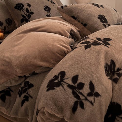 FunnyFuzzyDeluxeFloralDouble SidedVelvetDualWarmthBedSheetSet 11