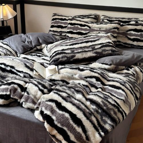 FunnyFuzzyDual SidedLuxuryZebraPrintPlushBedSheetSet 17