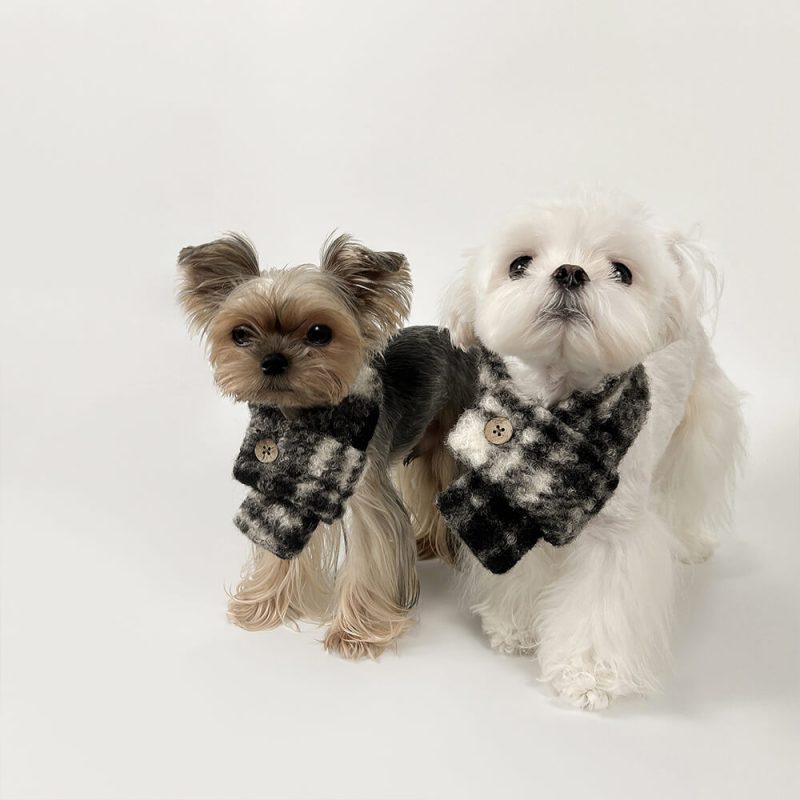 FunnyFuzzyFashionablePlaidColorBlockPlushWarmPetScarf 13