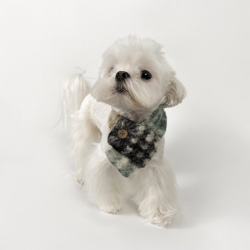 FunnyFuzzyFashionablePlaidColorBlockPlushWarmPetScarf 9