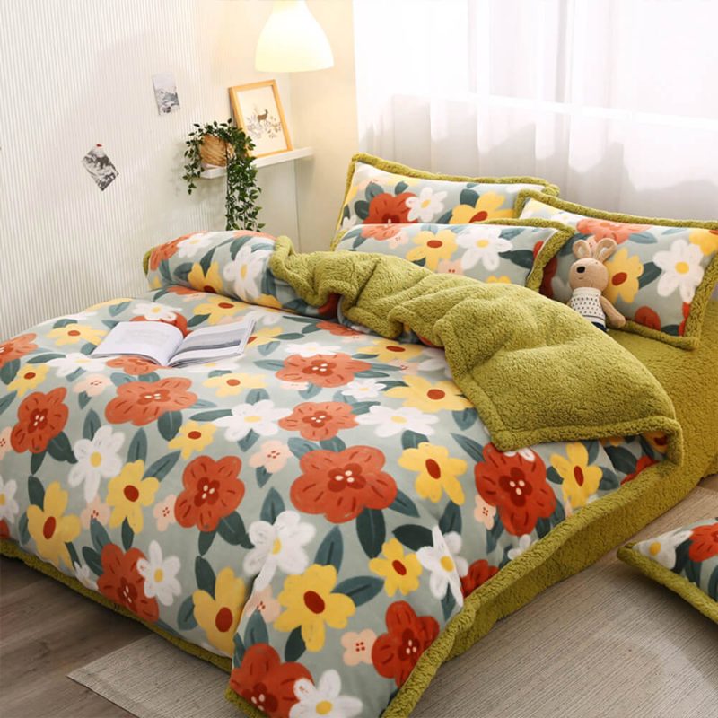 FunnyFuzzyFloralPrintMilkVelvet SherpaDouble SidedBedSheetSet 11