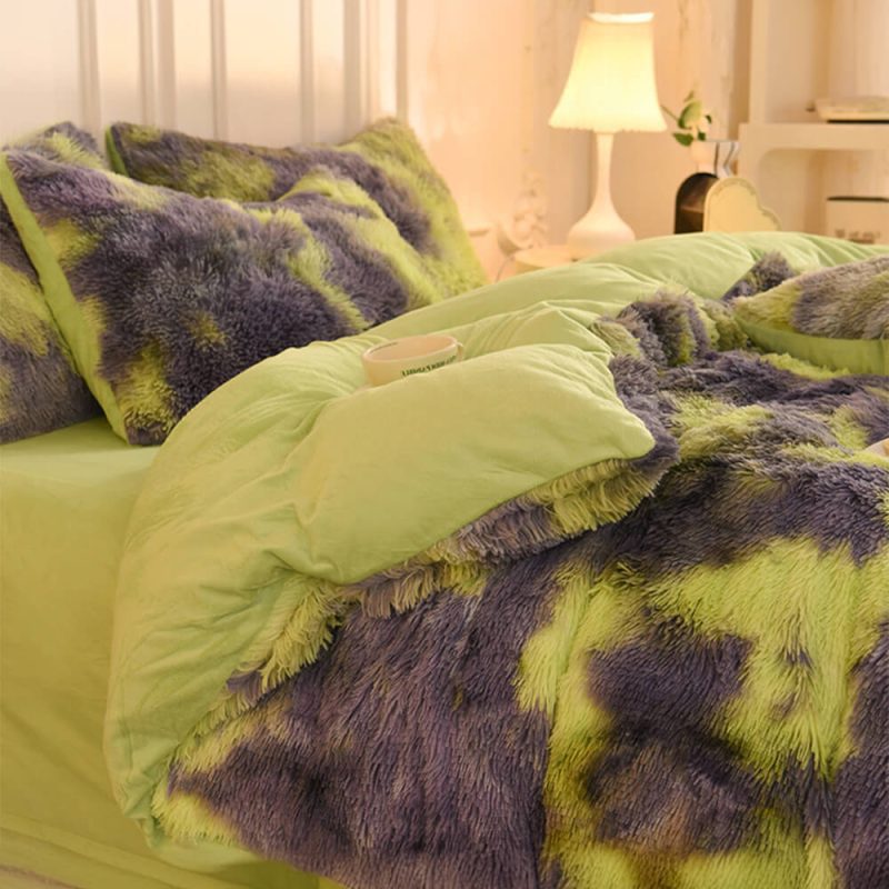 FunnyFuzzyGradientFashionLongPlushWarmBedSheetSet 26