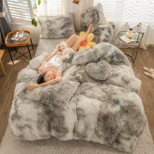 FunnyFuzzyGradientFashionLongPlushWarmBedSheetSet 30