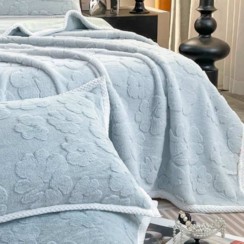 FunnyFuzzyLuxuryFauxRabbitFurSoftBreathableEmbossedBlanket 11