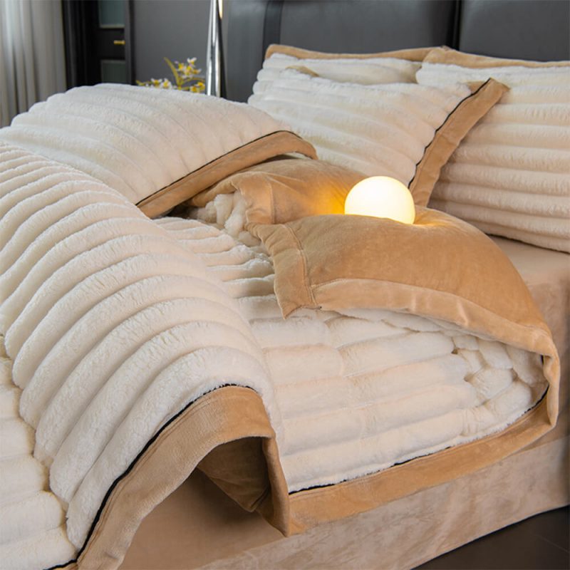 FunnyFuzzyLuxuryRabbitFurDouble SidedWarmWaveBedSheetSet 12