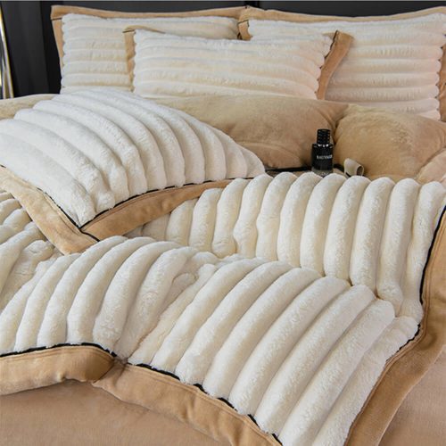 FunnyFuzzyLuxuryRabbitFurDouble SidedWarmWaveBedSheetSet 5