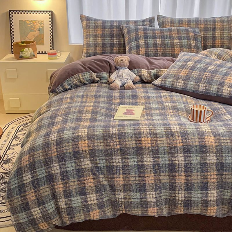 FunnyFuzzyMilkVelvetAnti StaticComforterSet 11