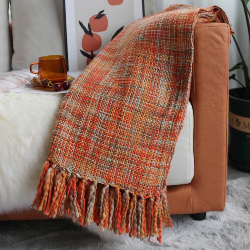 FunnyFuzzyNordicStyleCozySoftWovenThrowBlanketwithFringes 3