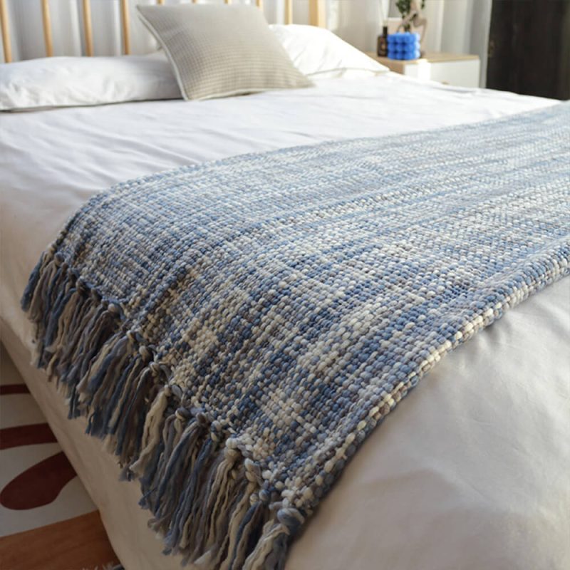 FunnyFuzzyNordicStyleCozySoftWovenThrowBlanketwithFringes 7