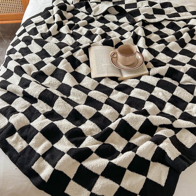 FunnyFuzzyPlushColor BlockCheckerboardThrowBlanket 1