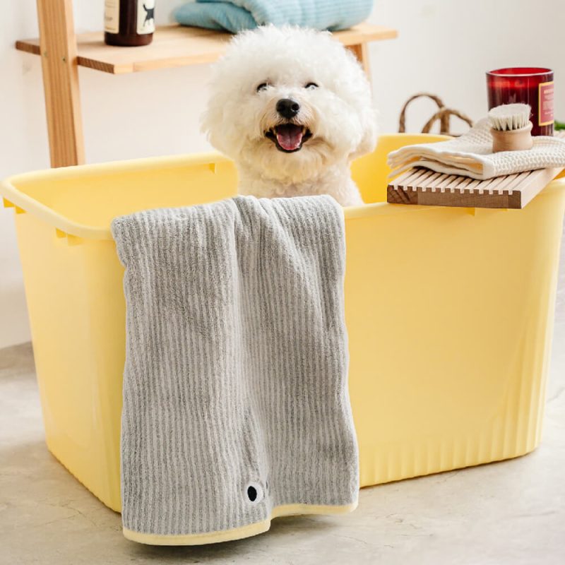 FunnyFuzzySoftStripedQuick DryAbsorbentDogBathrobeTowel 10