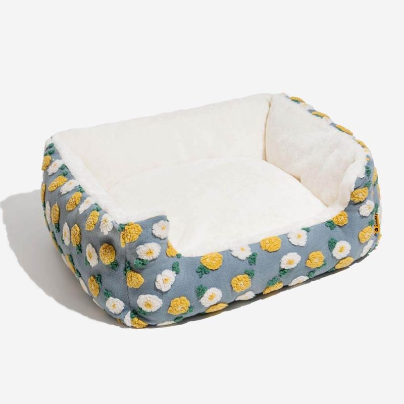 FunnyFuzzy 3Dfloralsquaredogbed1