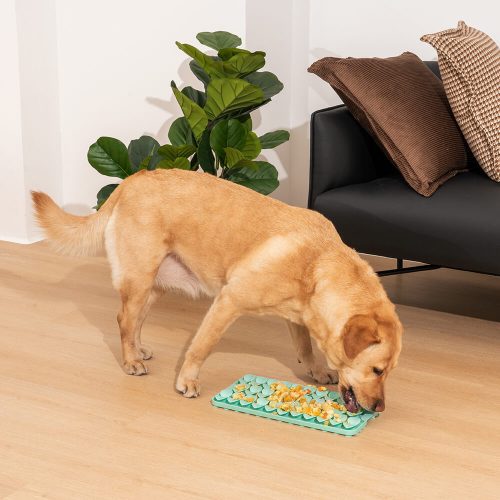 FunnyFuzzy SeedlingSiliconeSuctionCupDogToySniffingSlowFeederMat7