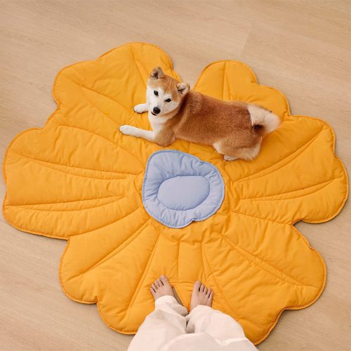 FunnyFuzzy SuperLargeFlowerShapeHumanMatDogBlanketB6 27198222 a85c 442c 85a1 f9640c2d34bb