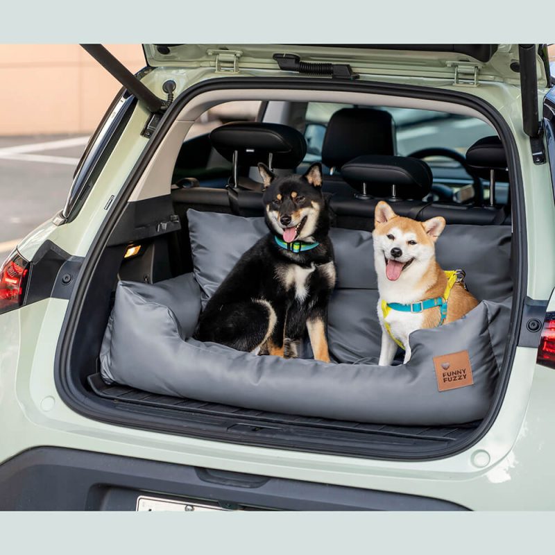 FunnyFuzzy TravelBolsterSafetyMediumLargeDogCarBackSeatBed1 3bcc1e93 af2d 4736 98b2 14e7ad54550c