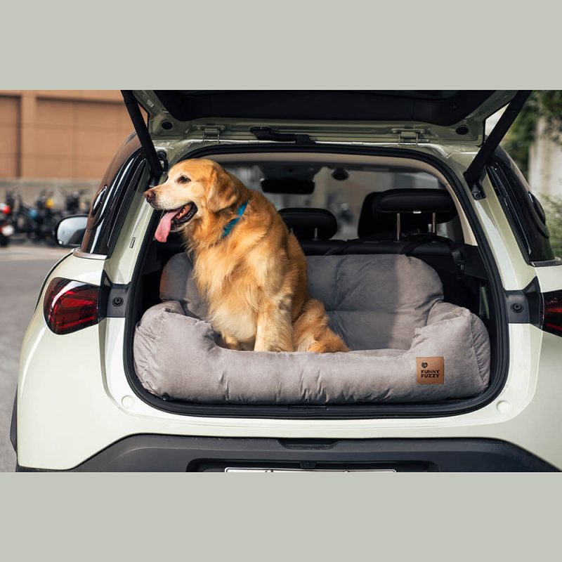 FunnyFuzzy TravelBolsterSafetyMediumLargeDogCarBackSeatBed3 b279dd24 dc9e 4d86 97ee f28047b6562f