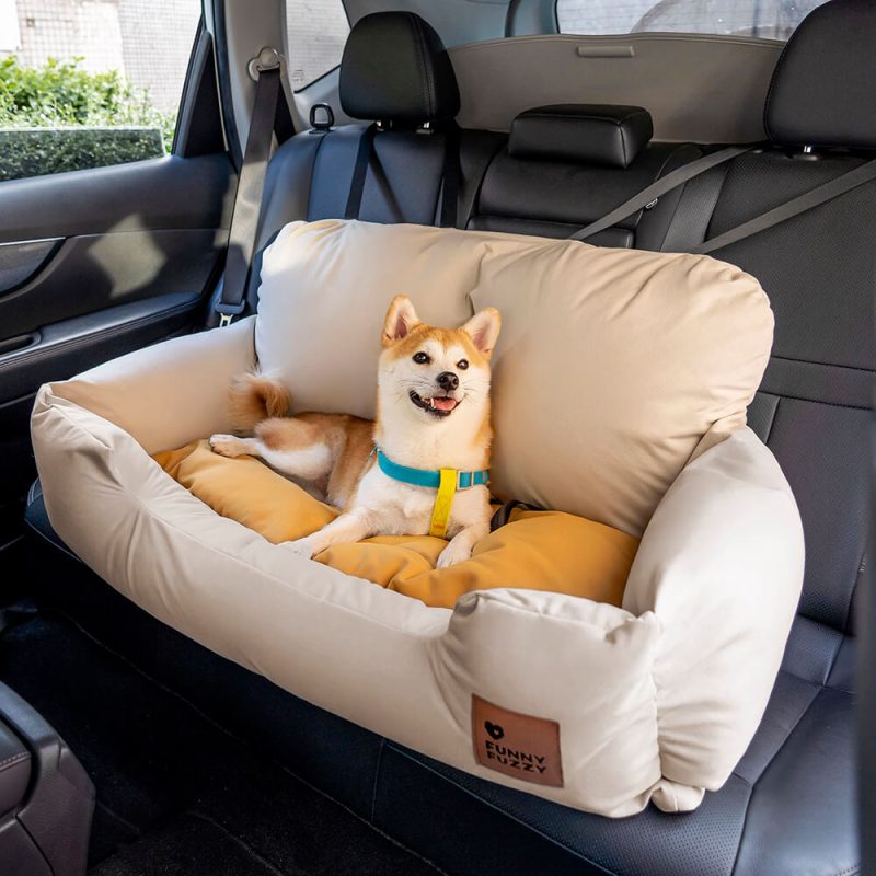 FunnyFuzzy TravelBolsterSafetyMediumLargeDogCarBackSeatBed4 737fa292 266c 472a 8b69 27e61f2c9375