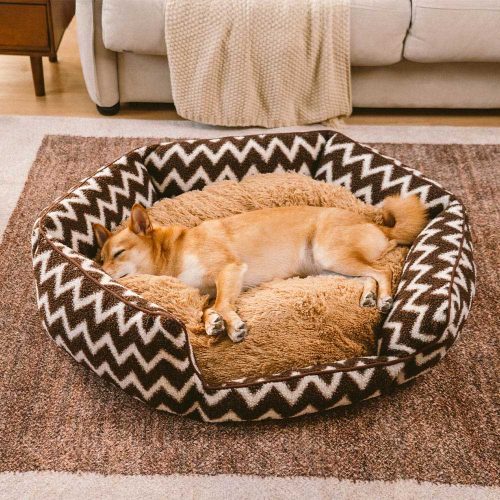 FuzzyRetreatChevronBolsterdogbed TheWarmHugger 1